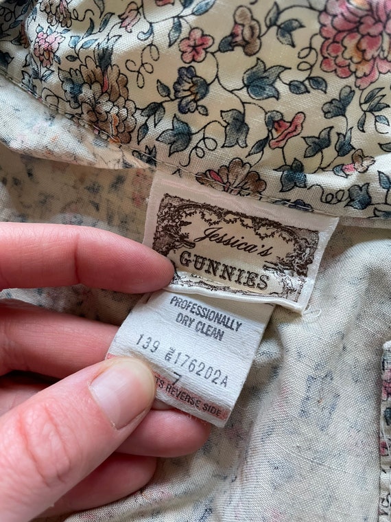 1970s Gunne Sax Floral Calico Prairie Skirt with Velv… - Gem