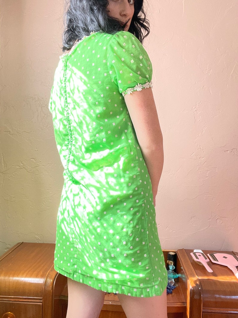1960s Swiss Dot Flocked Kelly Green Indian Cotton Mini Dress with Puff Sleeves size Small Medium