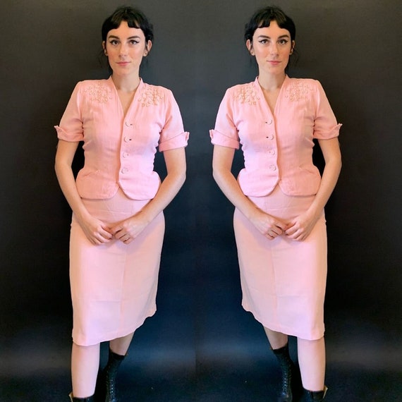 1940s Young Viewpoint Pink Linen Suit with Futuris