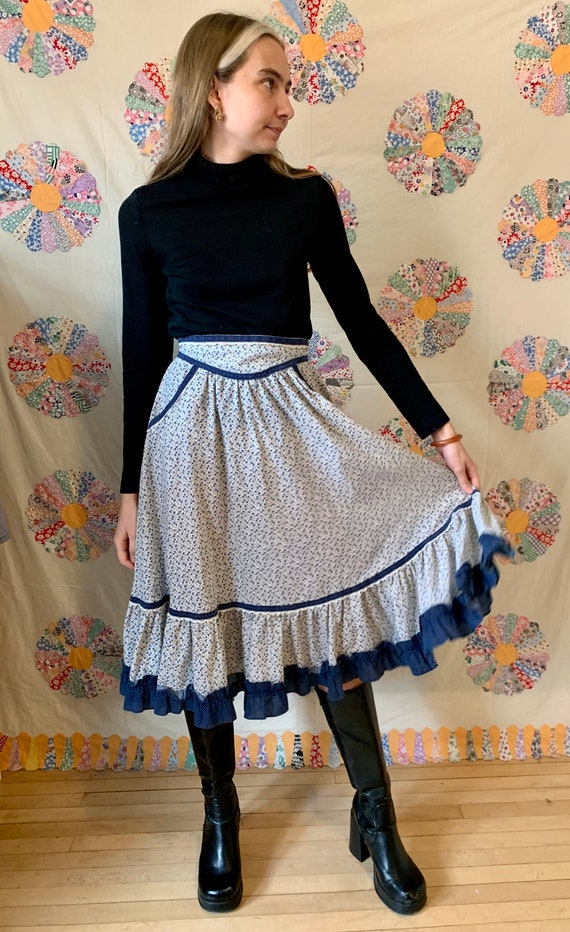 1970s Gunne Sax Folk Floral Print Ruffle Skirt