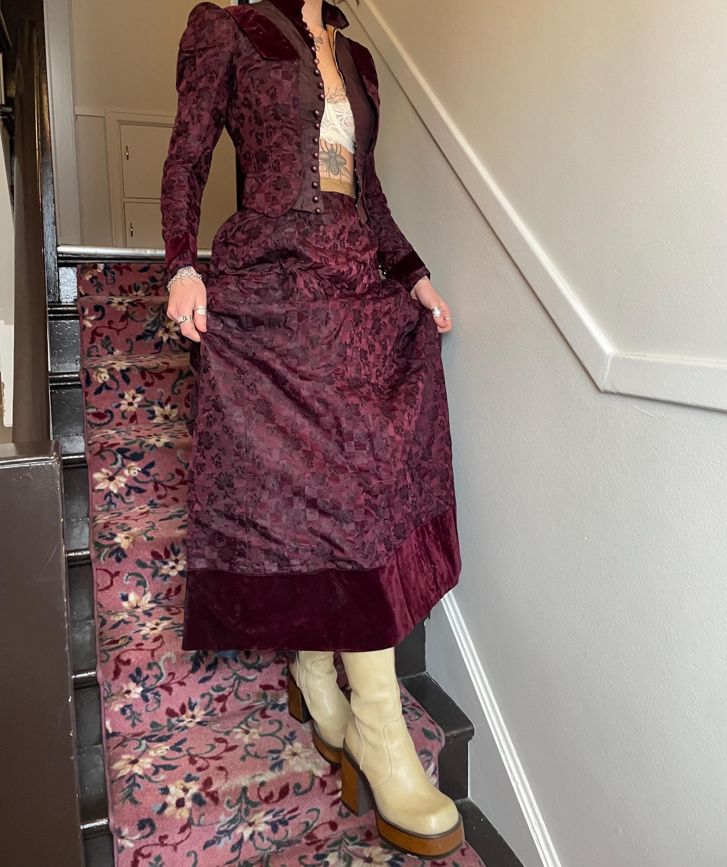 1890s Grape Silk Taffeta and Velvet 3-Piece Walking Gown Set with Two Bodices and a Skirt size XXS