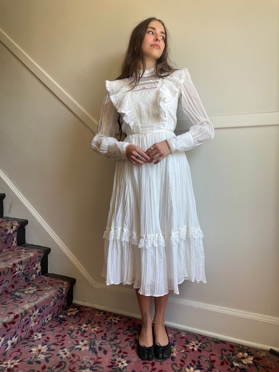 1970s Gunne Sax White Dress With High Neck Indian Cotton and Lace Size Small Etsy Canada
