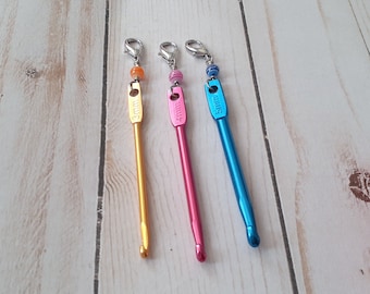 Beaded Mini Crochet Hook  -Removable Progress Keeper -Crochet Accessory -Knit Accessory -Wristlet Accessory