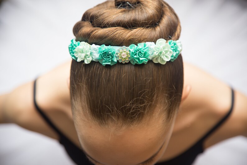 Hair garland aqua Bunflowers Floral bun holder Bunwrap Bunpin Hair ribbon Flower bun pin Bun Blossoms Tropical Breeze Ballet Bun Wrap