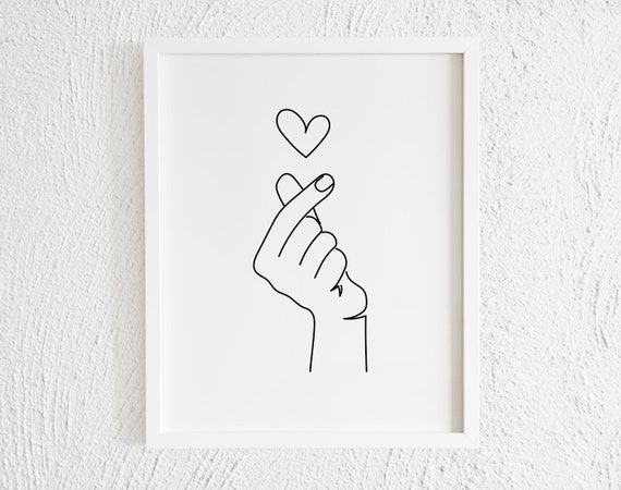 Broken heart. The symbol of unhappy love. Hand-drawn sketch. Black and white  vector illustration. Stock Vector | Adobe Stock