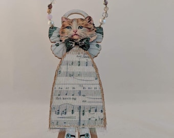 Fairy Kitty Vintage / Fairy Art / Holiday Gift / Christmas Gift / Fairy Art / Garden Art / OOAK Art / Holiday Gift