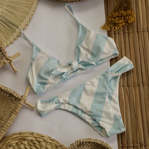 Stripped Bikini Knot