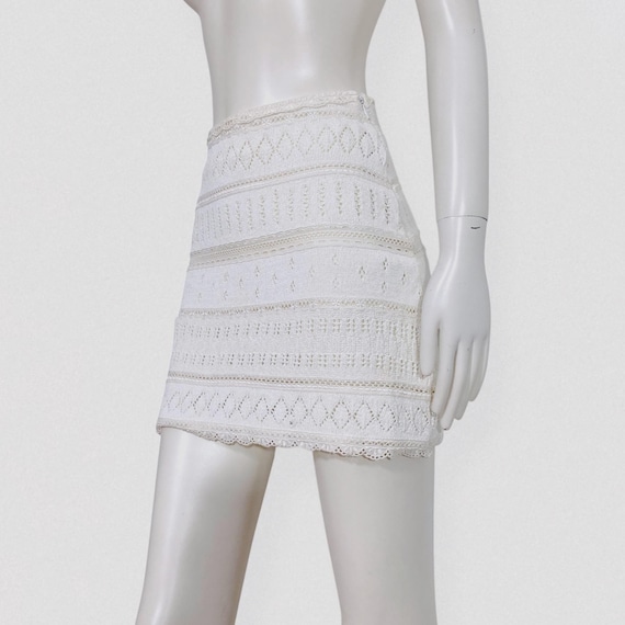 Moschino Couture, MOSCHINO COUTURE – White crochet mini skirt