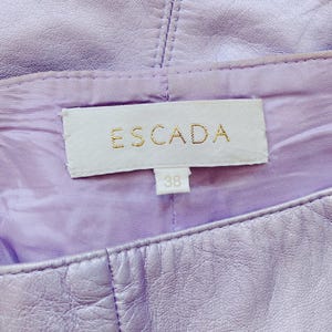 ESCADA - Iridescent pink leather cropped pants image 4
