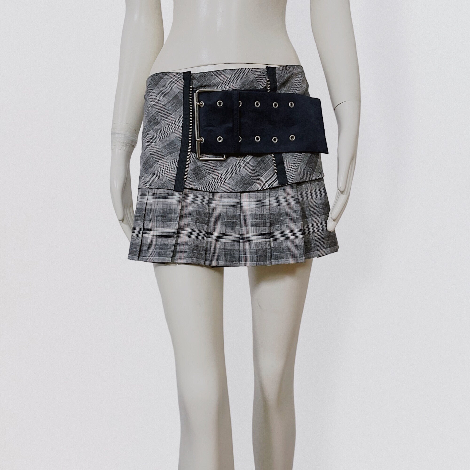 ミニスカート PINKO Women Mini Skirts 104660 A2EG U95 GREEN Beige PINKO Tartan Low Waist Pleated Mini Skirt With Integrated