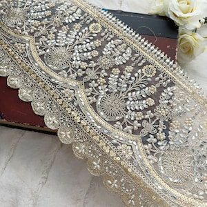 1 Yards Pale Gold Indische Zari Spiegel Perle Verschönerte Netzstoff Braut Hochzeit Kleid Trim Sari Dupatta Spitzenbesatz 22,5 Cm / 8,85 Zoll Breit