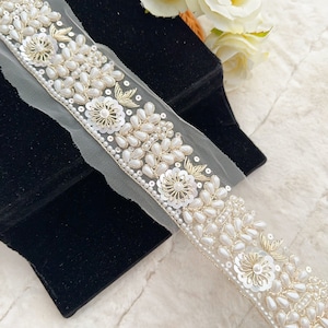 1 Yard Creme Pale Gold Zardosi Perle Sequin Floral Trim Hand gestickte Sequin Perlen verschönert Brautduschen Braut Applikation Schärpe