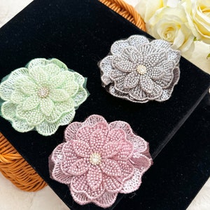 Applique di fiori di paillettes all'uncinetto, strass, cucito con perline