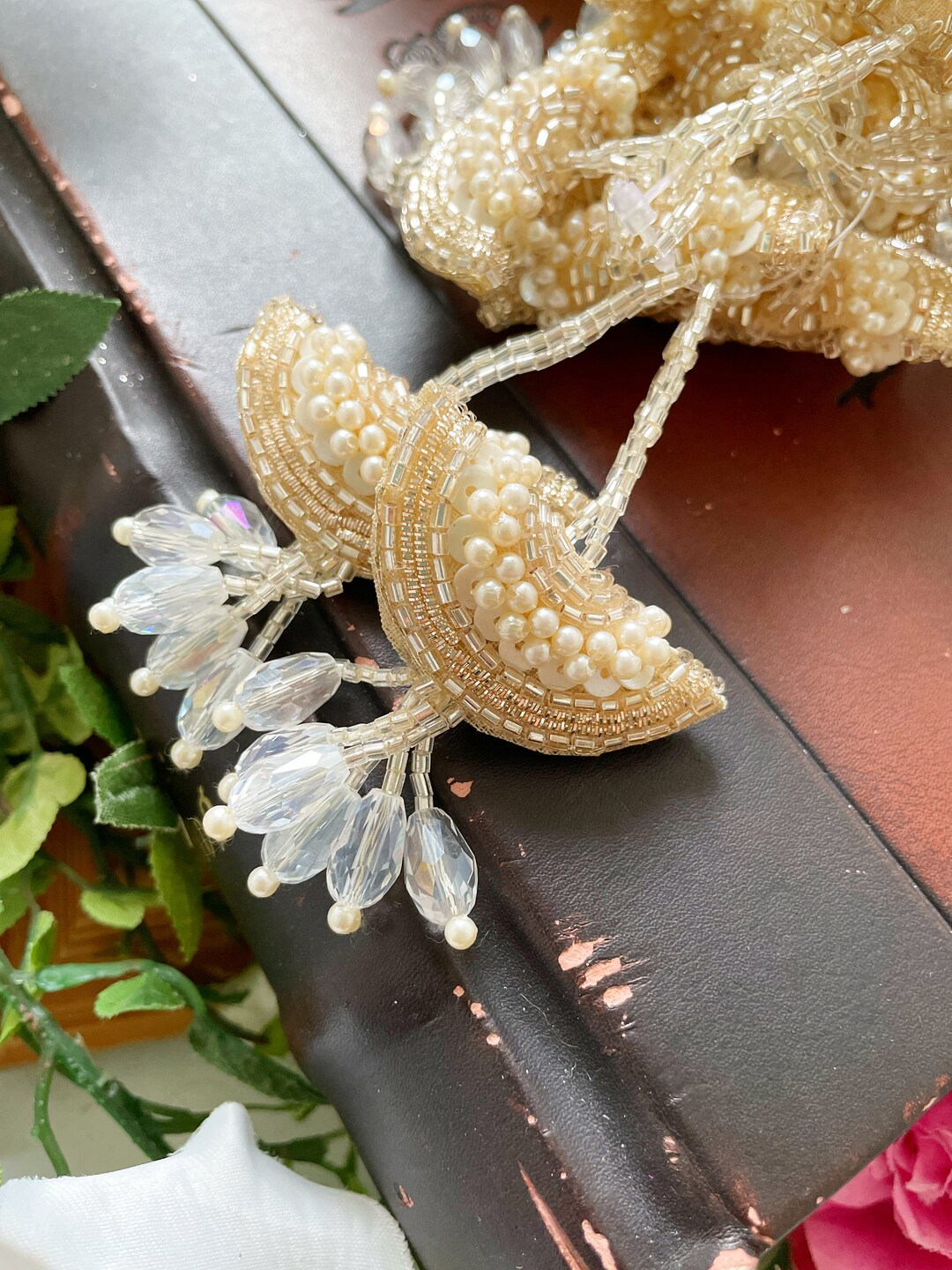 Pale Gold Cut Dana Sequin Pearl Crystal Bridal Tassels Etsy Hong Kong