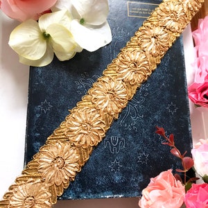 Shampion Gold Gota Embroidered Lace Trim,Gota Lace,Golden Floral Gotta Cut work on Net,Decorative sari border,Fabric trim,Boho 3.5 cm wide