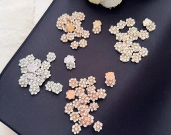 50 Stück Silber, Pale Gold, Shampion Gold, Rose Gold Indischer Stein verschönerte blume Dupatta Sari Crafting Patch Applikation Stirnband 1,5 cm