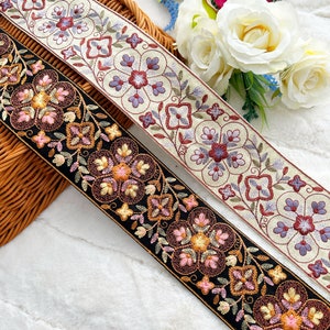1 Yard Floral Cream/Black Embroidered Indian Trim Sari Dupatta Crafting Saree Ribbon Cushions Covers Home Décor Sewing Trimmings 6.8 Cm