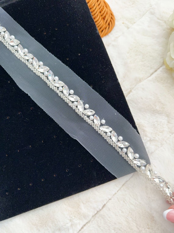 Catena Strass 8.5 Mm Decorazioni Cristallo Abbigliamento Catena Strass QUARKZMAN 1 Iarda - 3 Righe 8,5mm Per Decorazioni Fai Da Te Strass Abbigliamento Borse Decorazione Abiti E Borse - 4