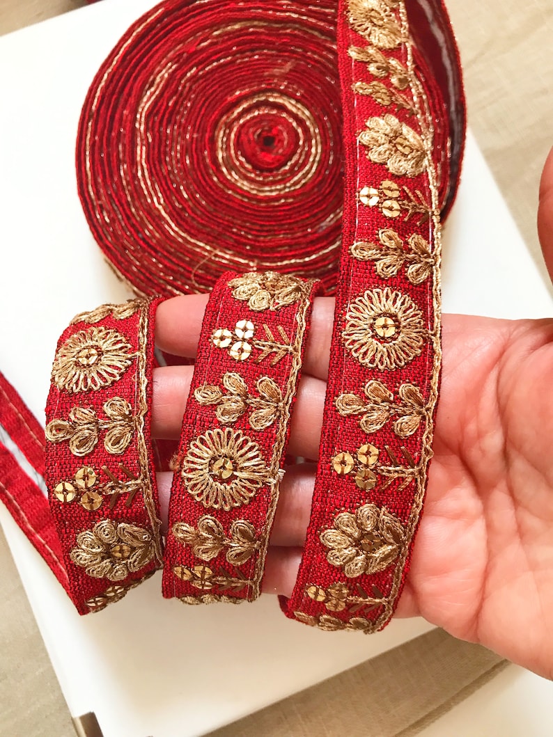 2.5 cm wide lace Indian Border Thread embroidery Maroon Embroidered Lace Trim Indian sari lace Sequin Flower lace by 4.80 yard Ribbon