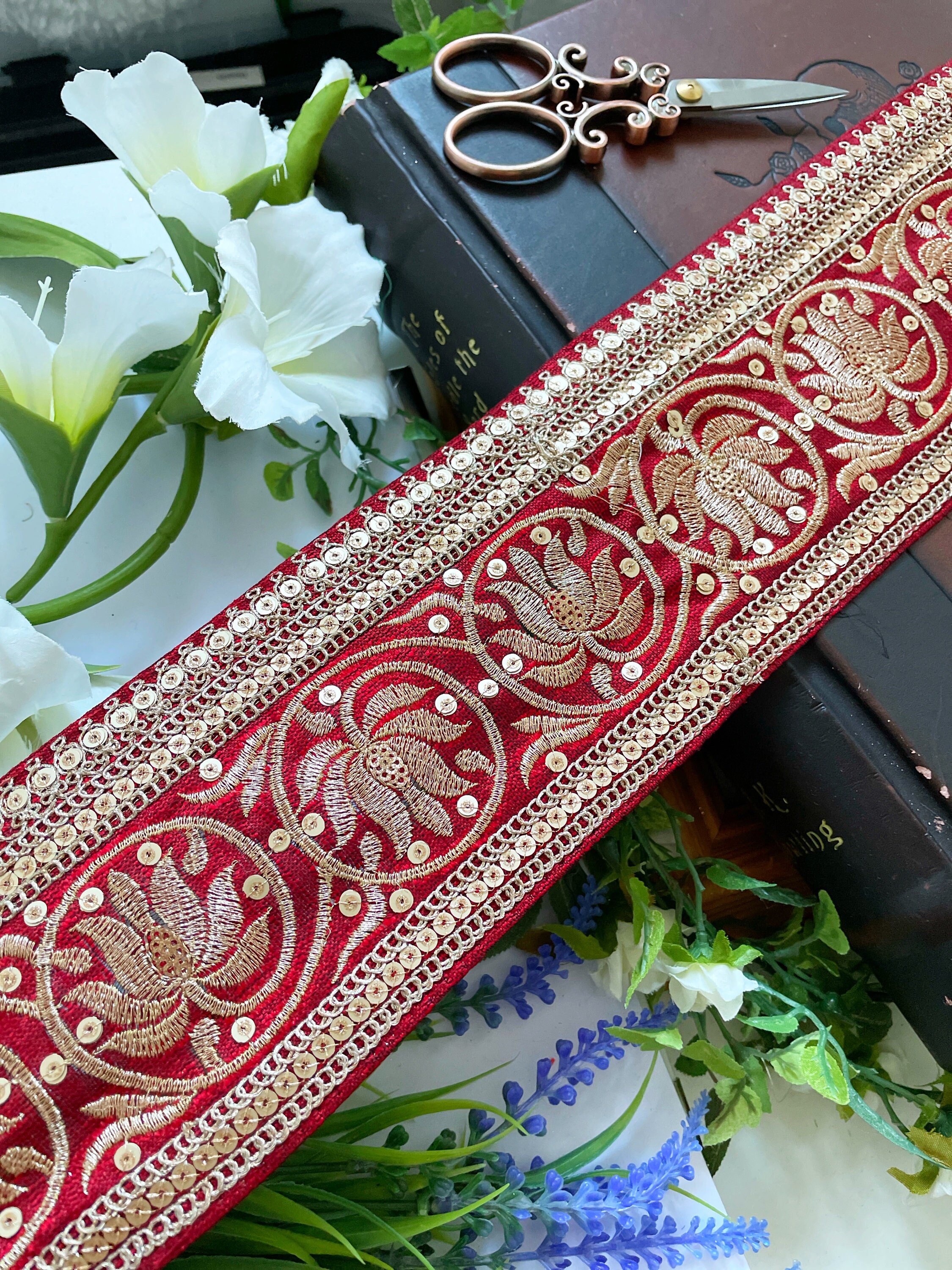 Vintage Saree Border Indian Craft Trim Zari Woven Floral Maroon Ribbon Lace 