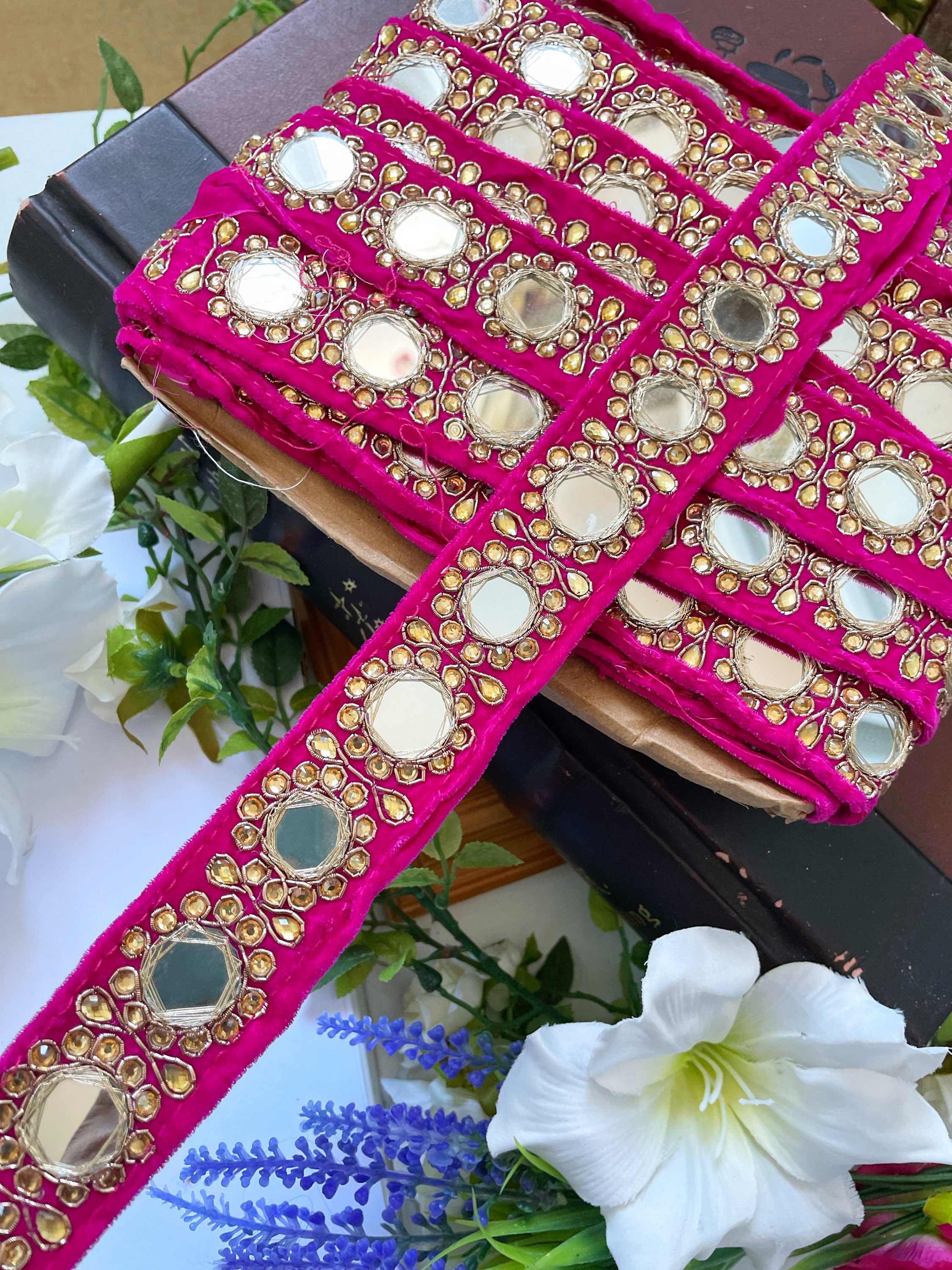 ぱどる様サラマリカ Velvet Beads Embroidery Dress Sara Mallika Velvet Beads Embroidery Dress | KOKO