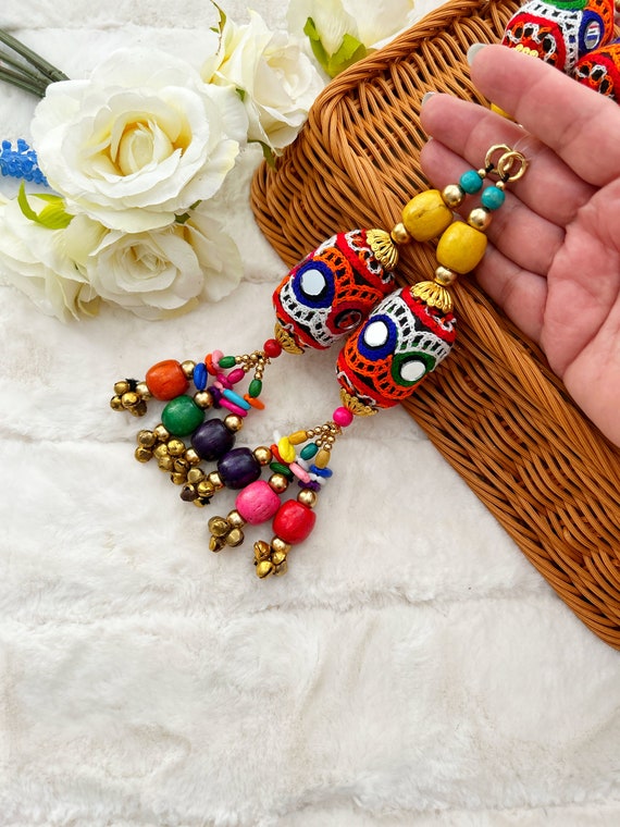 TASSEL BRACELET METAL BEADS GOLD ROSE TASSEL BRACELET METAL BEADS GOLD ROSE