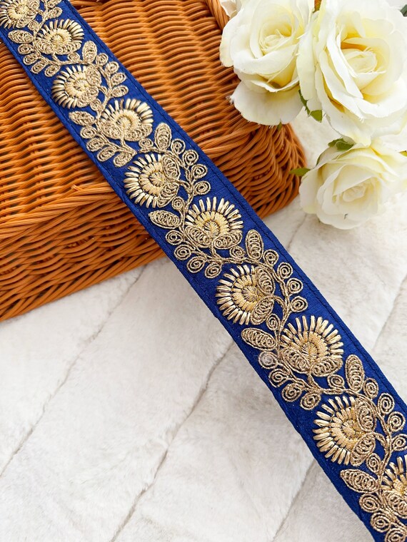 Blue Ribbon Gold Border