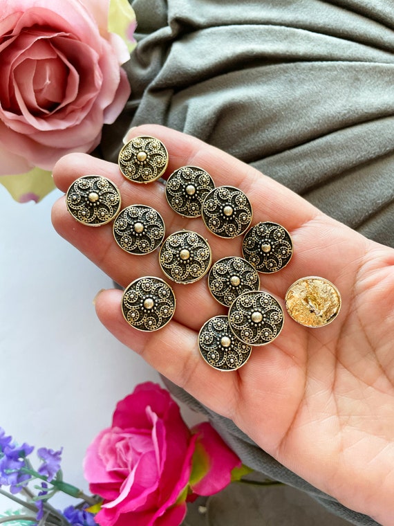Amazon.com: Bell Art Onda Crystal Buttons 0.7 inch (18 mm