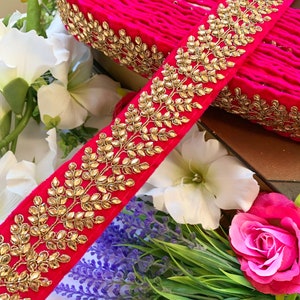 Cachecol Kundan de pedra rosa para noiva, saree dupatta, costura, artesanato, tecido de veludo, acabamento em renda indiana - largura 4,4 cm - preço por 1 jarda