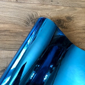 Light Blue Chrome Vinyl / Sky Adhesive Vinyl / Blue Foil Vinyl / Blue Mirror Vinyl / Mirror Vinyl / Chrome Adhesive / Mirror Adhesive Vinyl