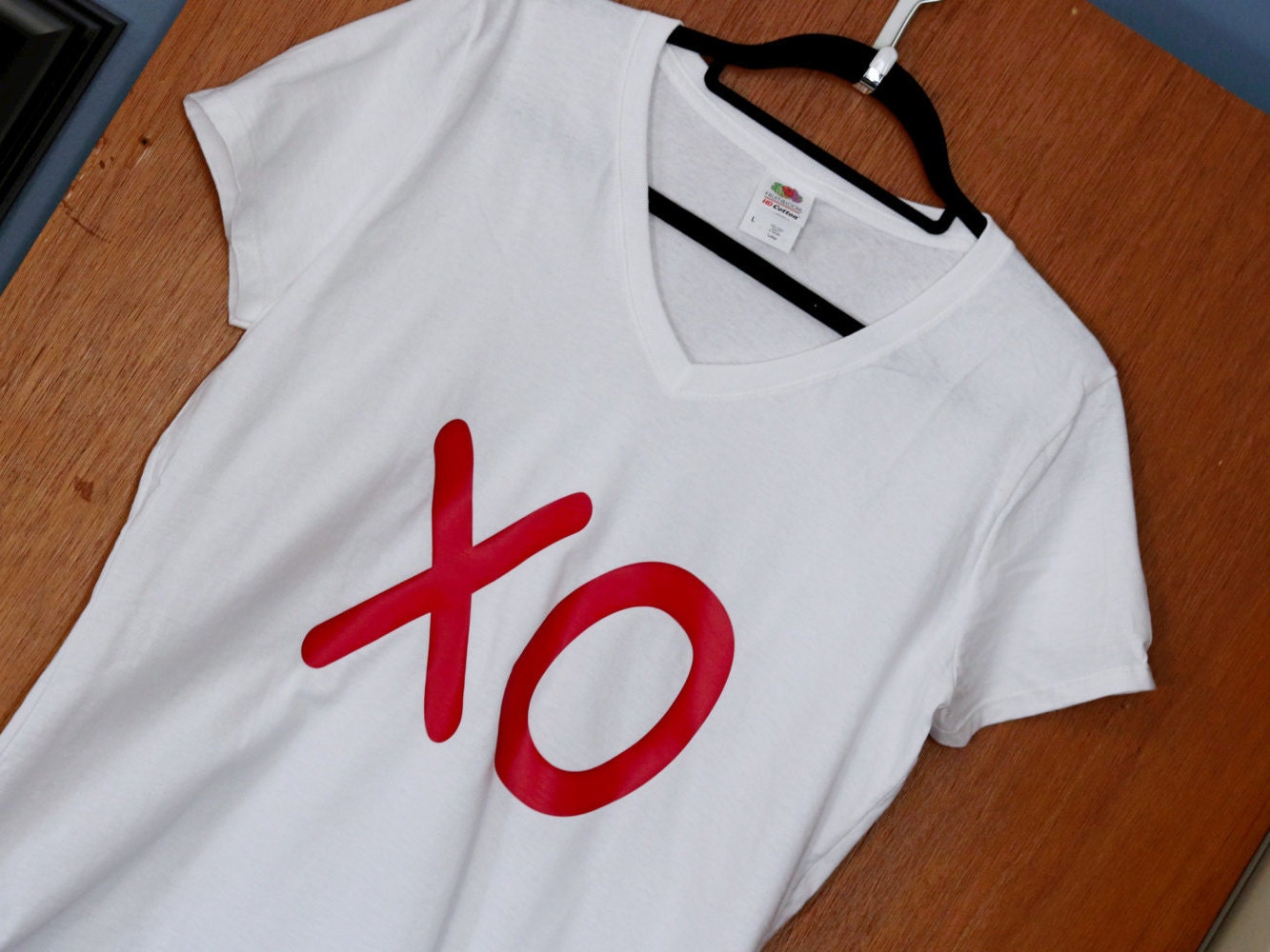 T'shirt XO T'shirt White T'shirt V Neck Etsy