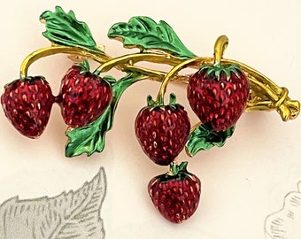 Strawberries in branches Brooch pin jewelry - Berry Brooch pin BX27