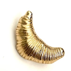 Gold tone croissant brooch pin jewelry JX66