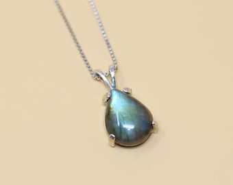 Simple Labradorite Necklace | 925 Silver Labradorite Necklaces | Wedding Gift Ideas | Crystal Pendant |