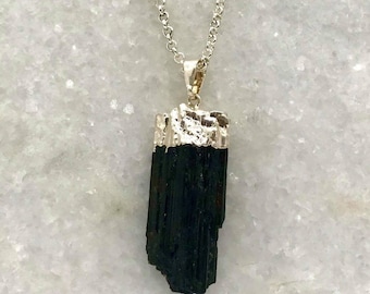 Raw Black Tourmaline Stone Necklace - Crystal Black Tourmaline Chakra Pendant for Men - Raw Crystal Tourmaline Jewelry Gift for Men