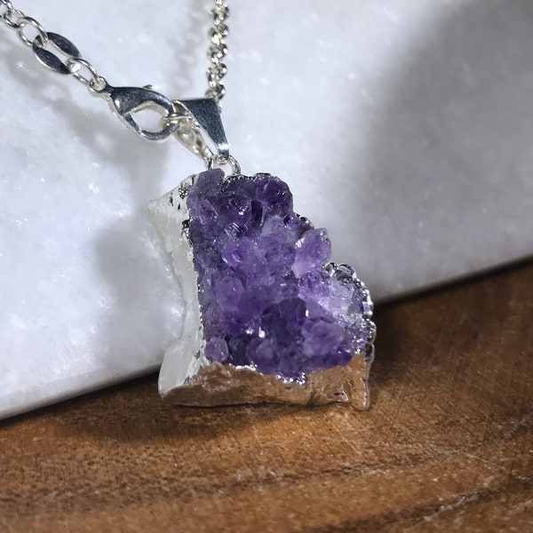 Raw Amethyst Necklace - Crystal Amethyst Druzy Necklace - Witchy Necklace for Women - Crystal Amethyst Gift for Women