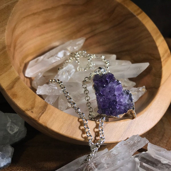 Raw Amethyst Necklace - Crystal Amethyst Druzy Necklace - Witchy Necklace for Women - Crystal Amethyst Gift for Women