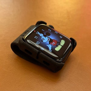 Apple Watch - 45mm Clip Case