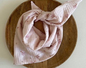 Panno di mussola "minuscolo" per annodare fazzoletto bimbo triangolare a doppio strato rosa
