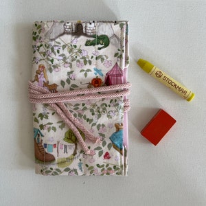 Trousse Waldorf, trousse à crayons, trousse Waldorf "Fairytale Land" 16 crayons et 10 blocs de crayons de cire Stockmar, cadeau pour la rentrée scolaire