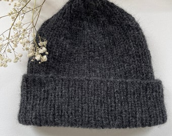 Bonnet Slouch, bonnet tricoté pour femme en alpaga et laine vierge, anthracite