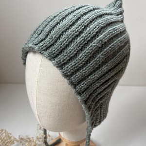 Gorro de anão de malha, gorro de duende para bebês e crianças, gorro de bebê feito de lã merino, menta empoeirada