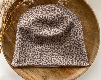 "Leopoldina" beanie for baby girl, spring hat, double-layered leopard print