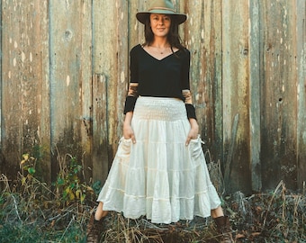 Tiered Pocket Skirt // Natural Fiber, Flexible Waistband, Slip / Breathable Elegance!