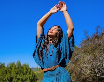 Haut à manches de style poncho en coton / Élégance duveteuse, respirante et fluide !