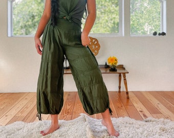 Natürliche Yoga Hose // Ballon inspiriert Boho Hose Atmungsaktiv & Flexibler Bund, Pumphose für Frauen // Freie Bewegung!