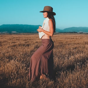 Cotton Prairie Pant | Partially Lined | Moisture Wicking | Yoga Pant | Biking | Comfortable Flexible Waistband