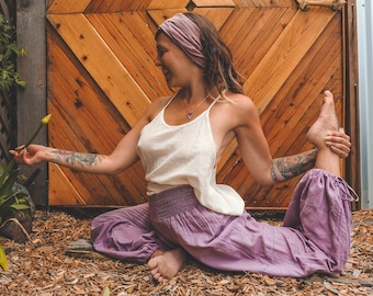Natural Yoga Pants // Flexible Waistband, Natural Fiber, Whole body breathes!
