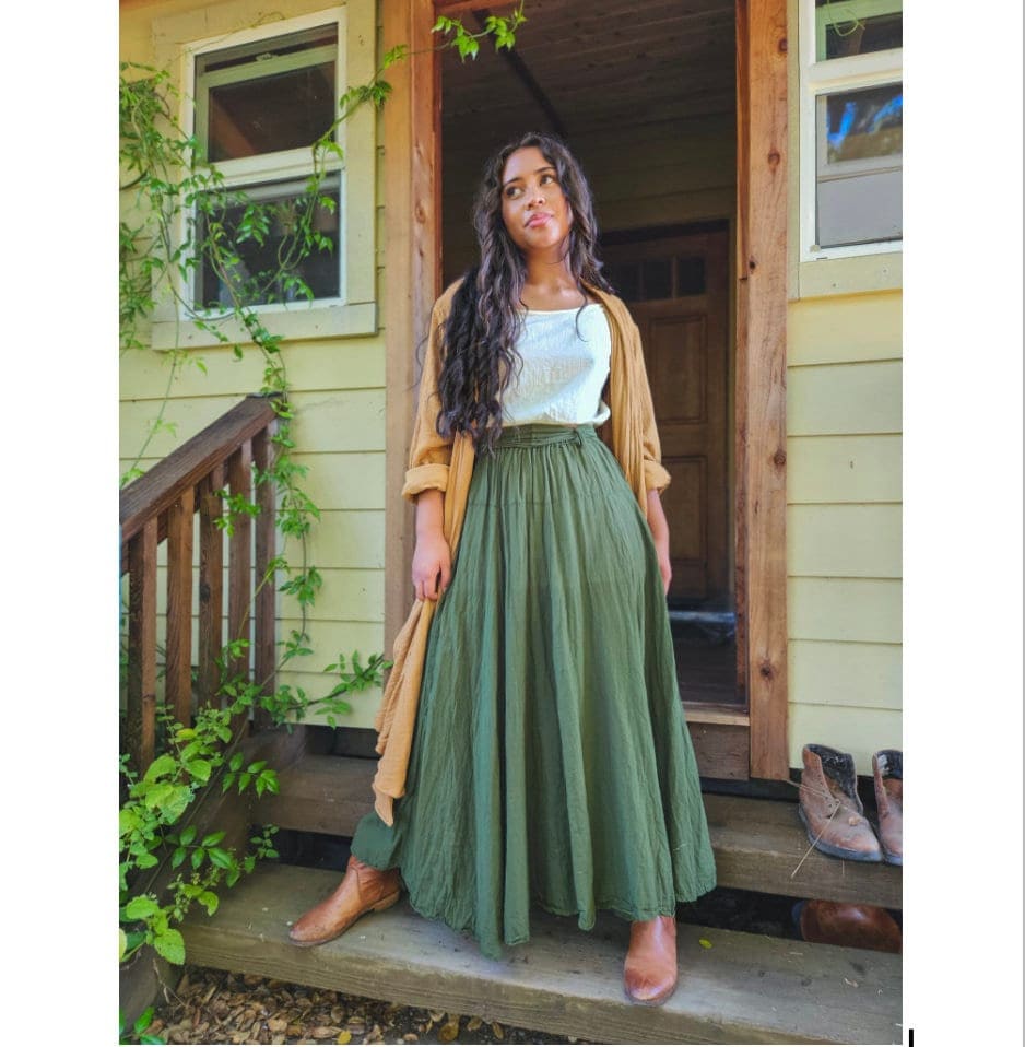 Elegant long hotsell skirts and tops