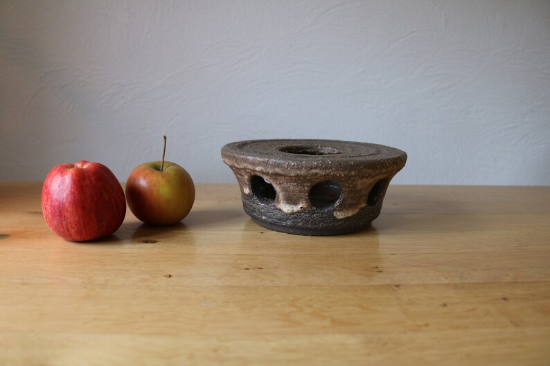Workshop ceramicsstudio ceramics tea-warmer roastter 70s from brown stoneware brutalist design